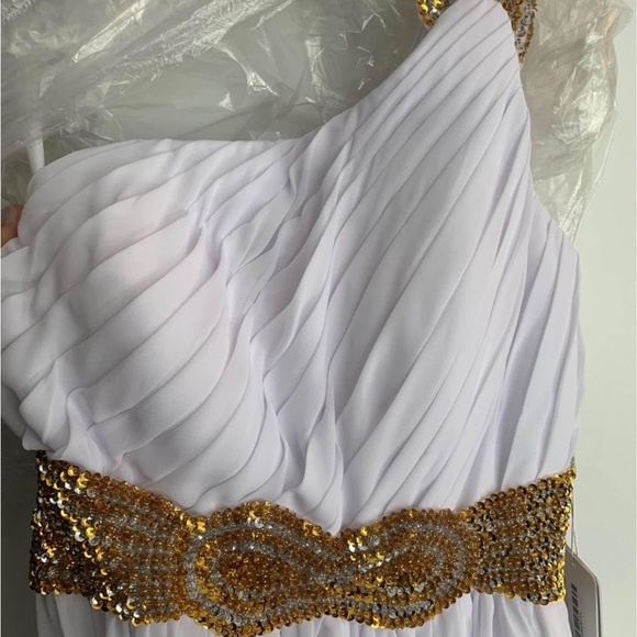 JJ’s House. Beautiful Goddess style dress - Picture 4 of 6